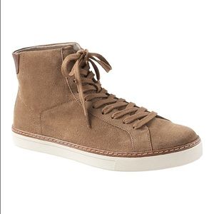 Hight Top Tan Sneakers